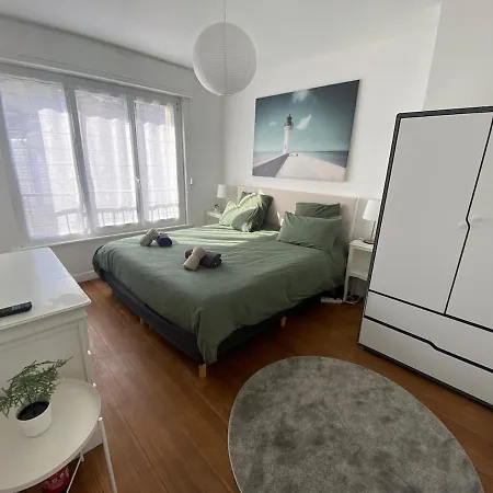 Maison De A 30 M De La Holiday home *