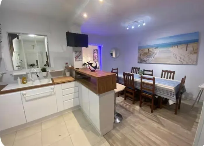 Maison De à 30 M De La Hébergement de vacances