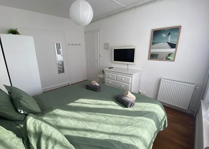 Maison De A 30 M De La Holiday home