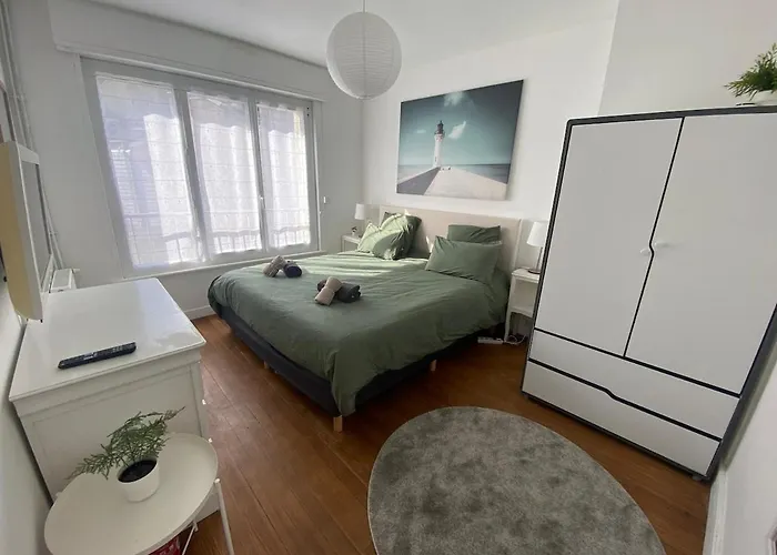 Maison De A 30 M De La Holiday home *