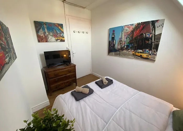 Maison De A 30 M De La *