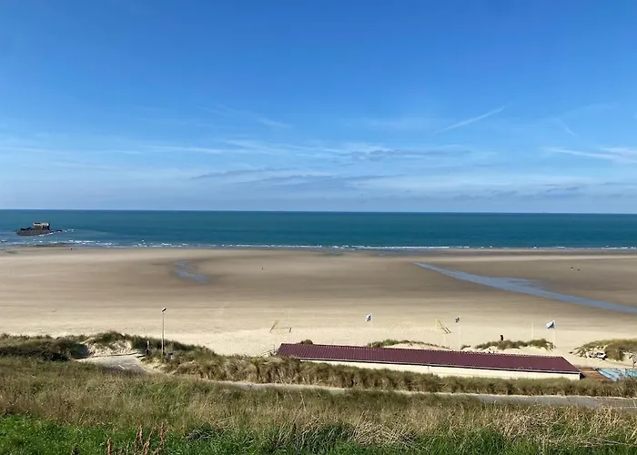 Maison De à 30 M De La